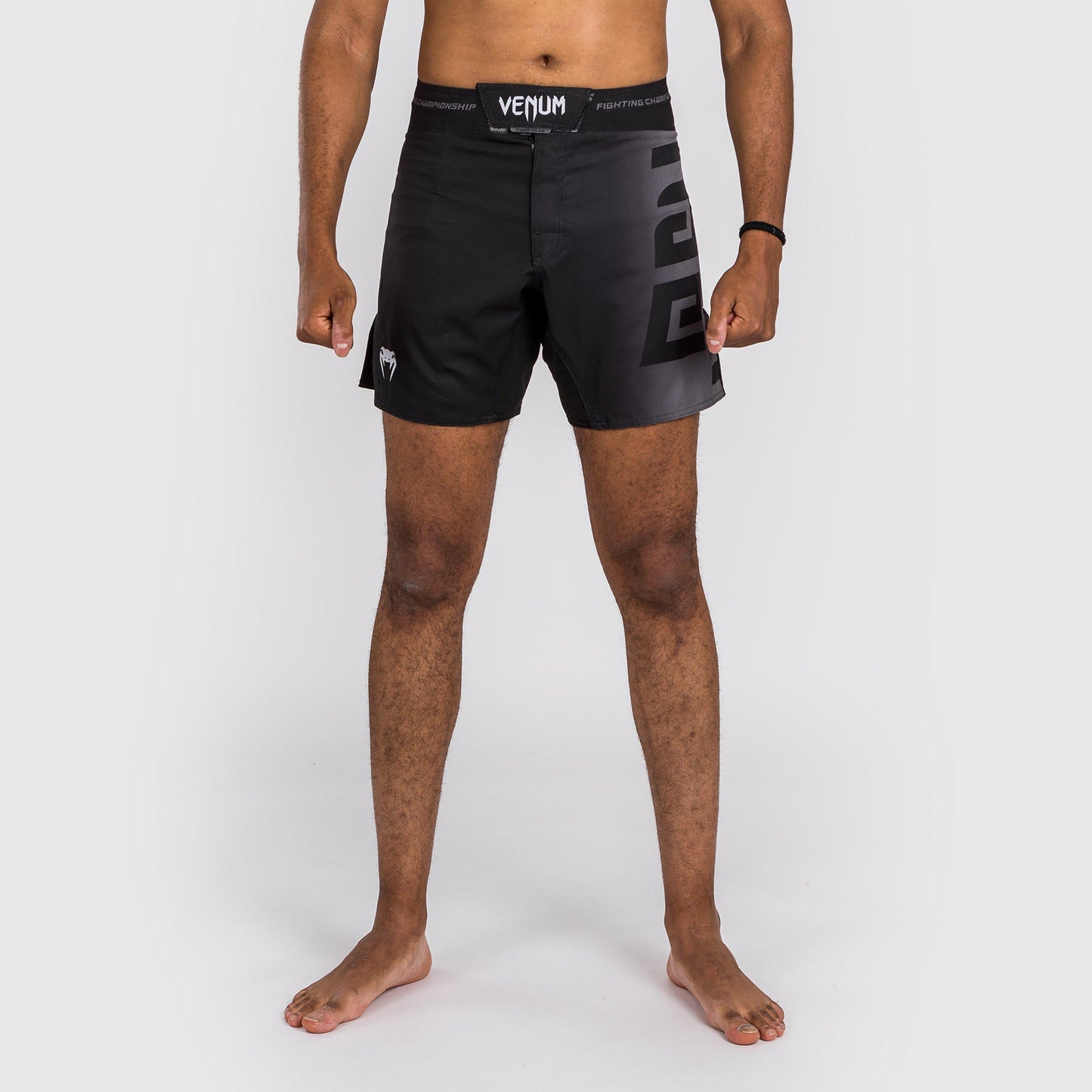 Venum x Ares  Vechtshort - Zwart