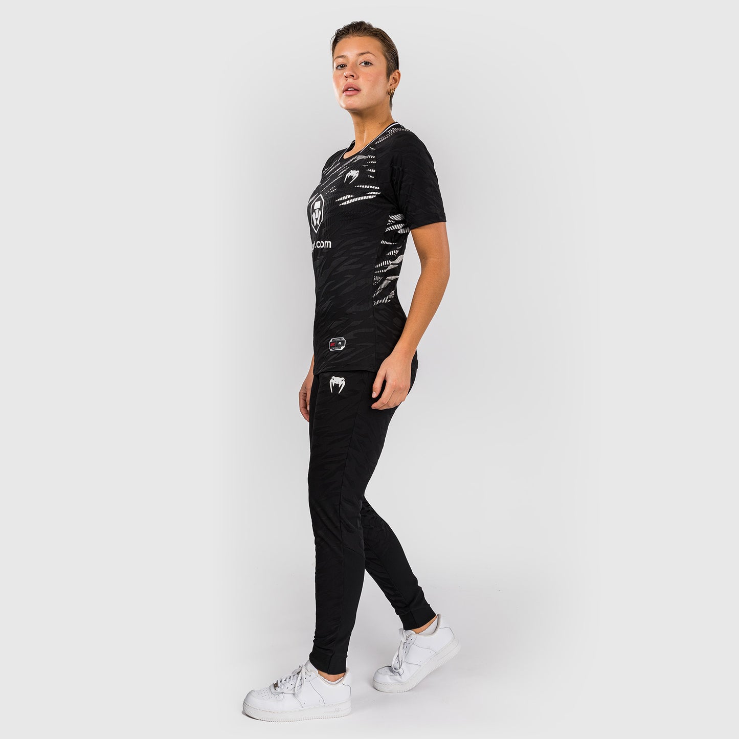 UFC Fusion by Venum Personalized Authentic Fight Night Exit T-shirt voor Dames - Zwart