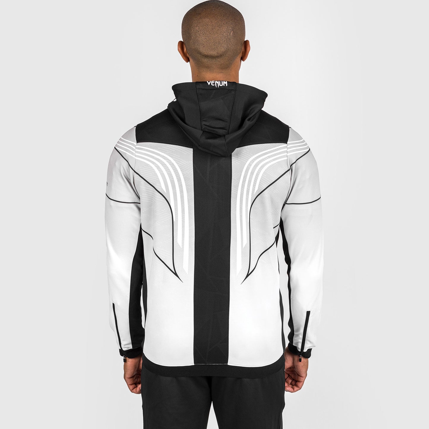 UFC Venum Gepersonaliseerde Authentic Fight Night 2.0 Heren Walkout Hoodie - Wit