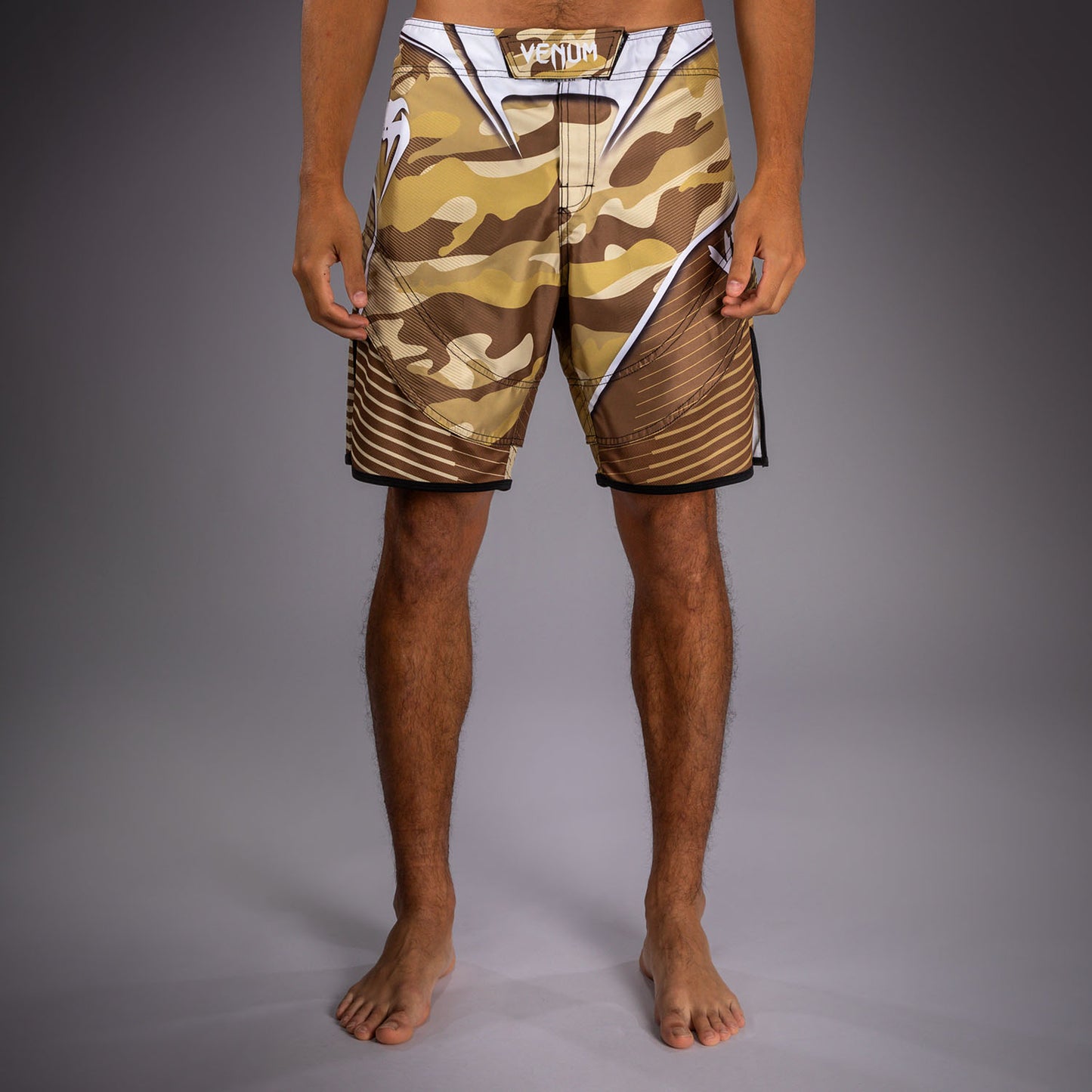 Venum Camo Hero Fightshorts - Lichtbeige/Bruin
