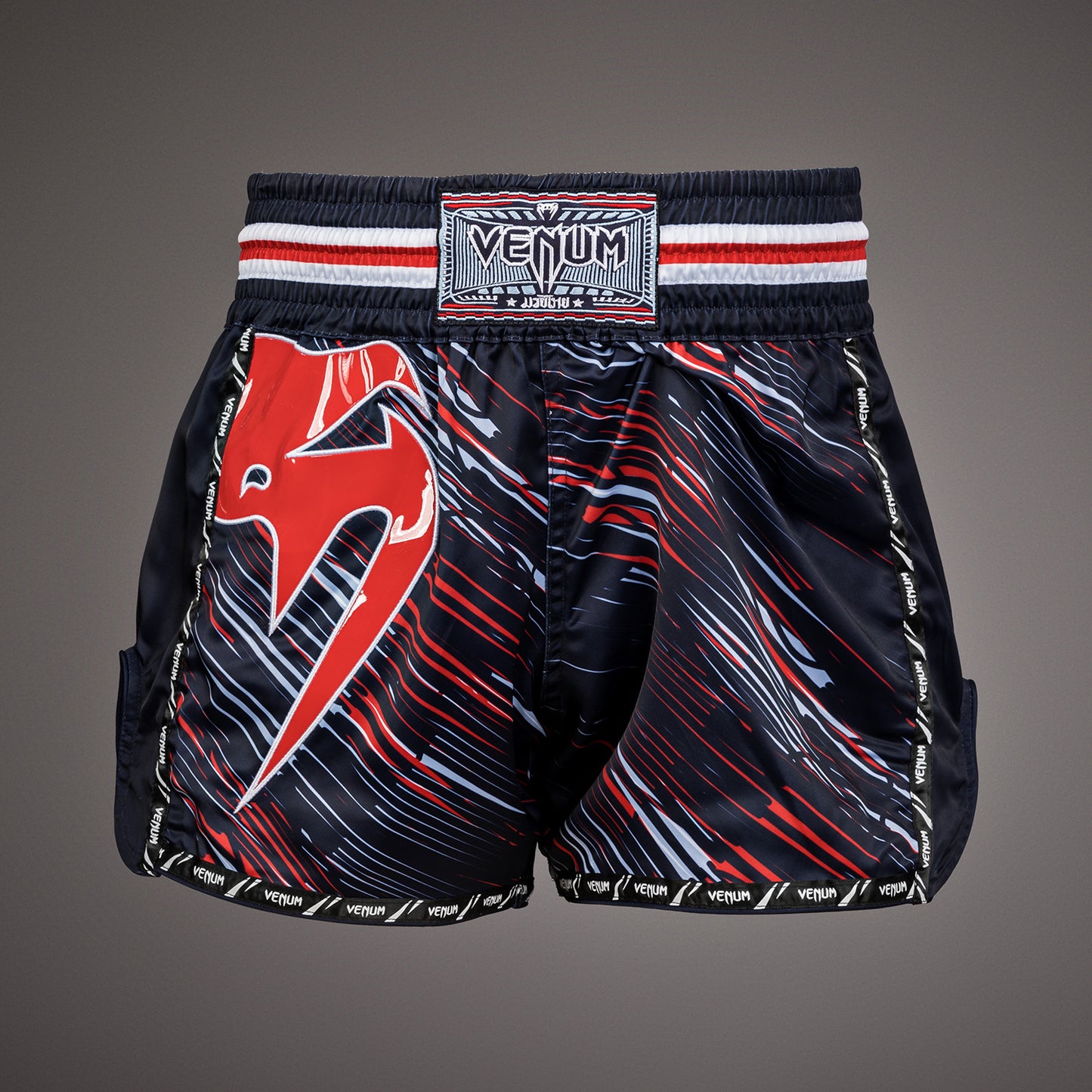 Venum Giant Muay Thai broekje - Rood