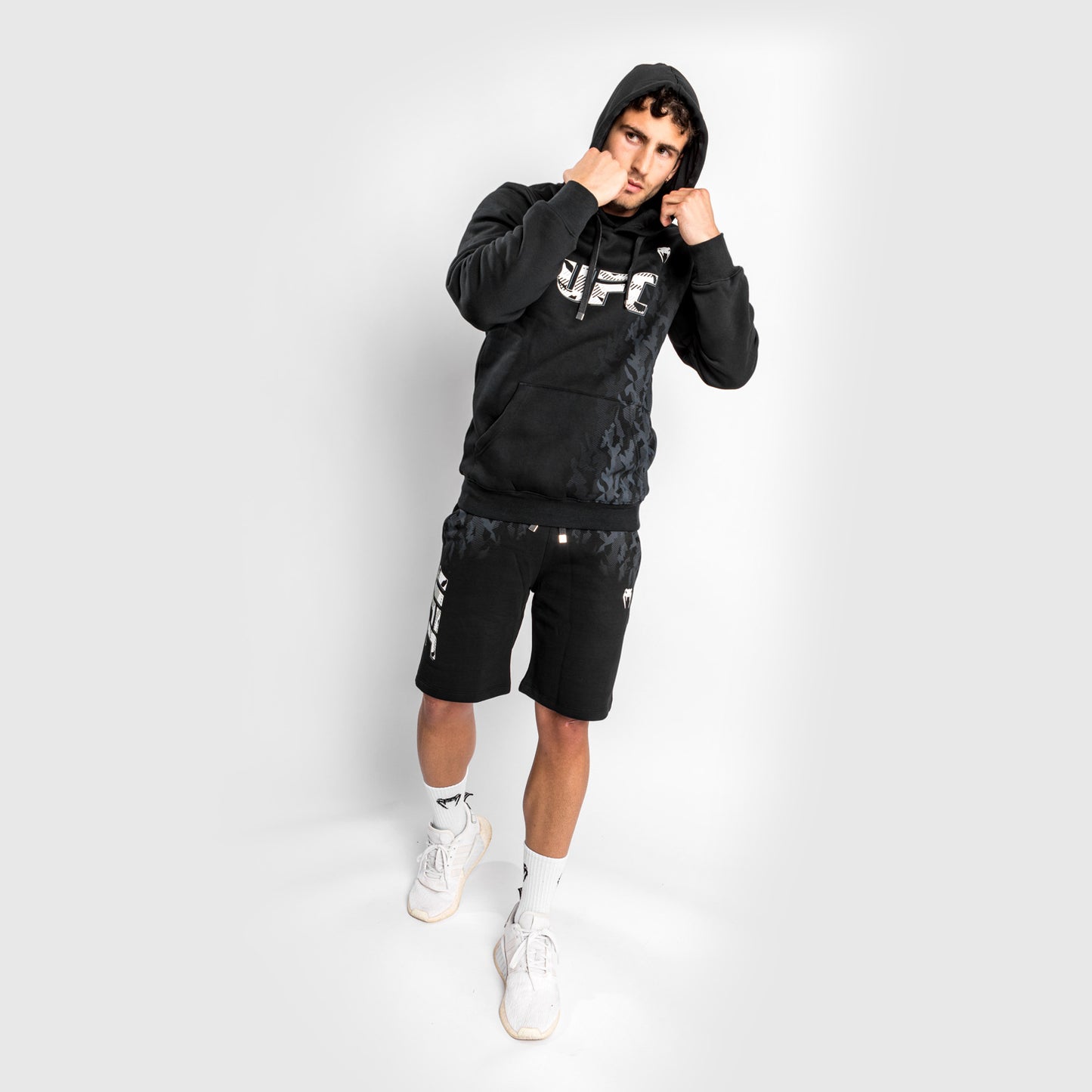 UFC Venum Authentic Fight Week Pullover Hoodie voor heren - Zwart