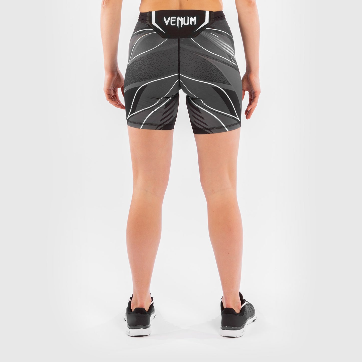 UFC Venum Authentic Fight Night Vale Tudo Damesshort - Long Fit - Zwart