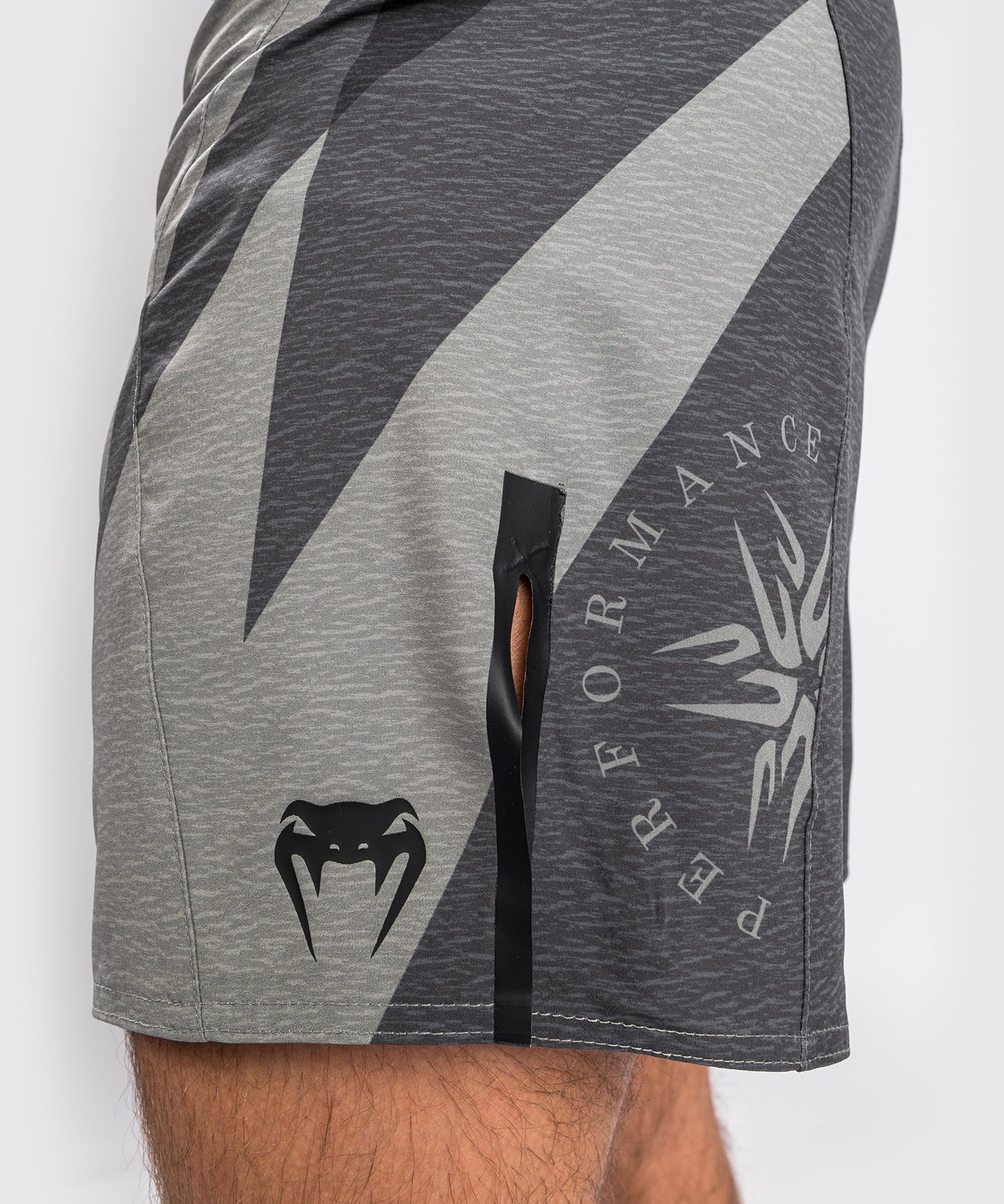 Venum Stone Vechtshorts - Mineraalgroen