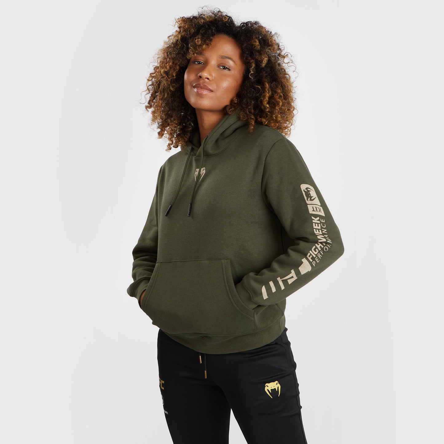 UFC Adrenaline by Venum Fight Week Pullover Hoodie voor Dames - Khaki