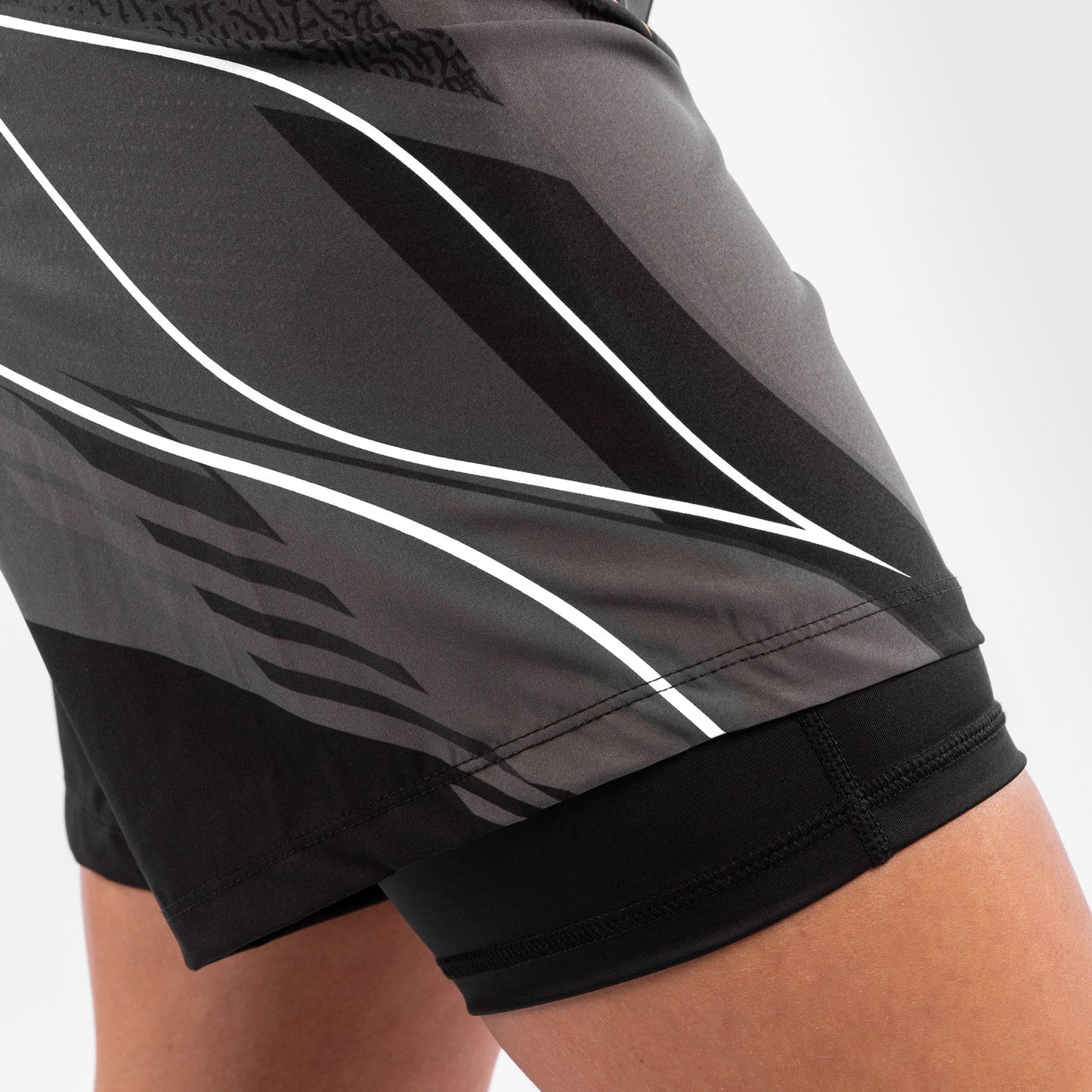 UFC Venum Authentic Fight Night Damesshort - Long Fit - Zwart