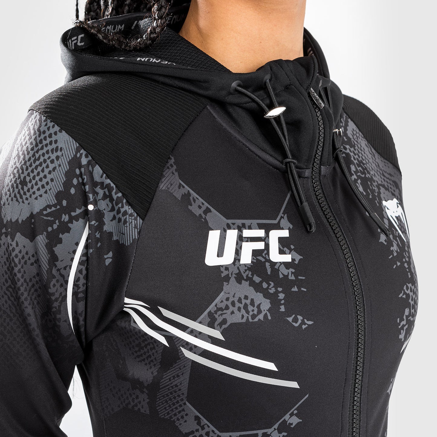 UFC Adrenaline by Venum Authentic Fight Night Walkout Hoodie voor Vrouwen - Zwart