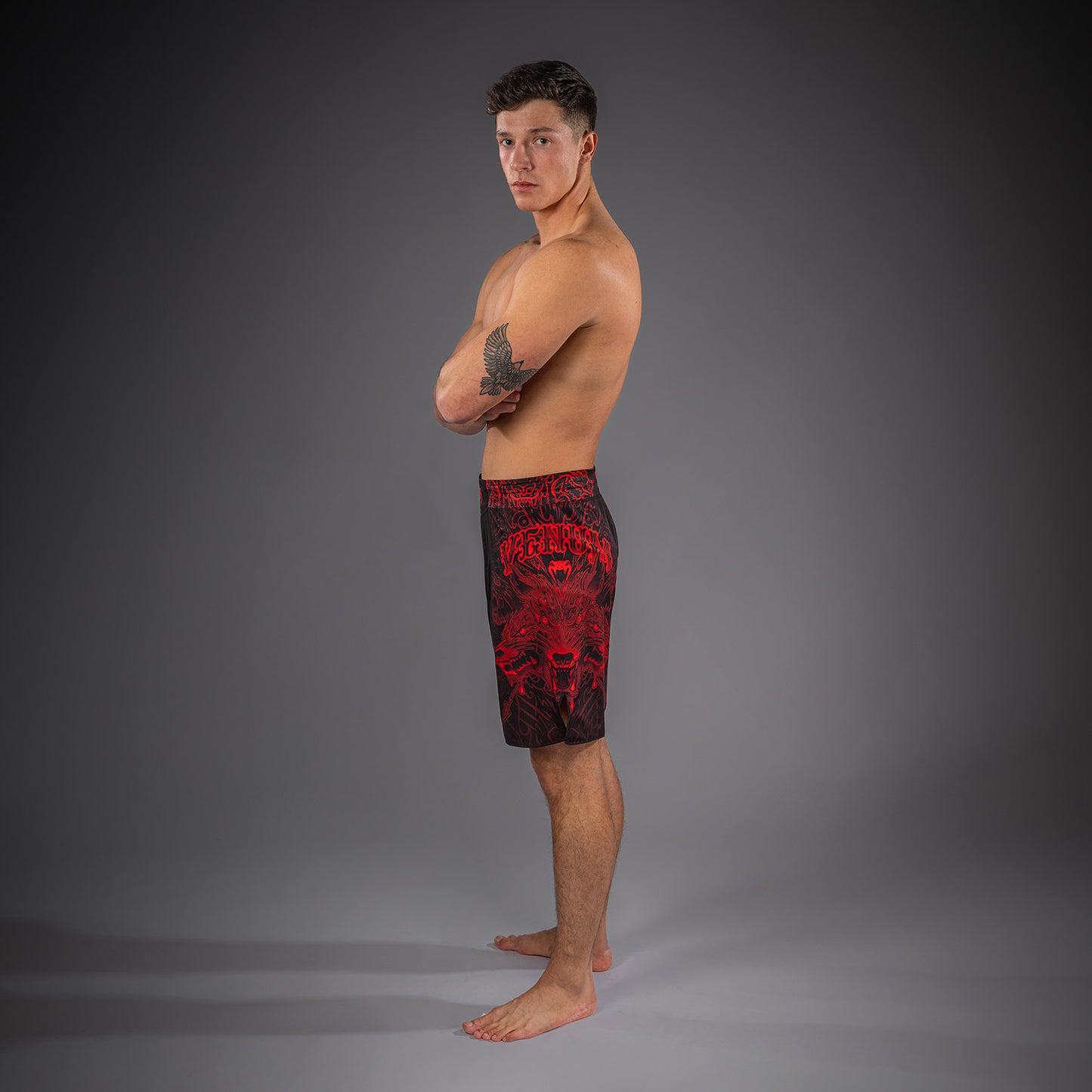 Venum Wolf Atak Fightshorts – Zwart/Rood