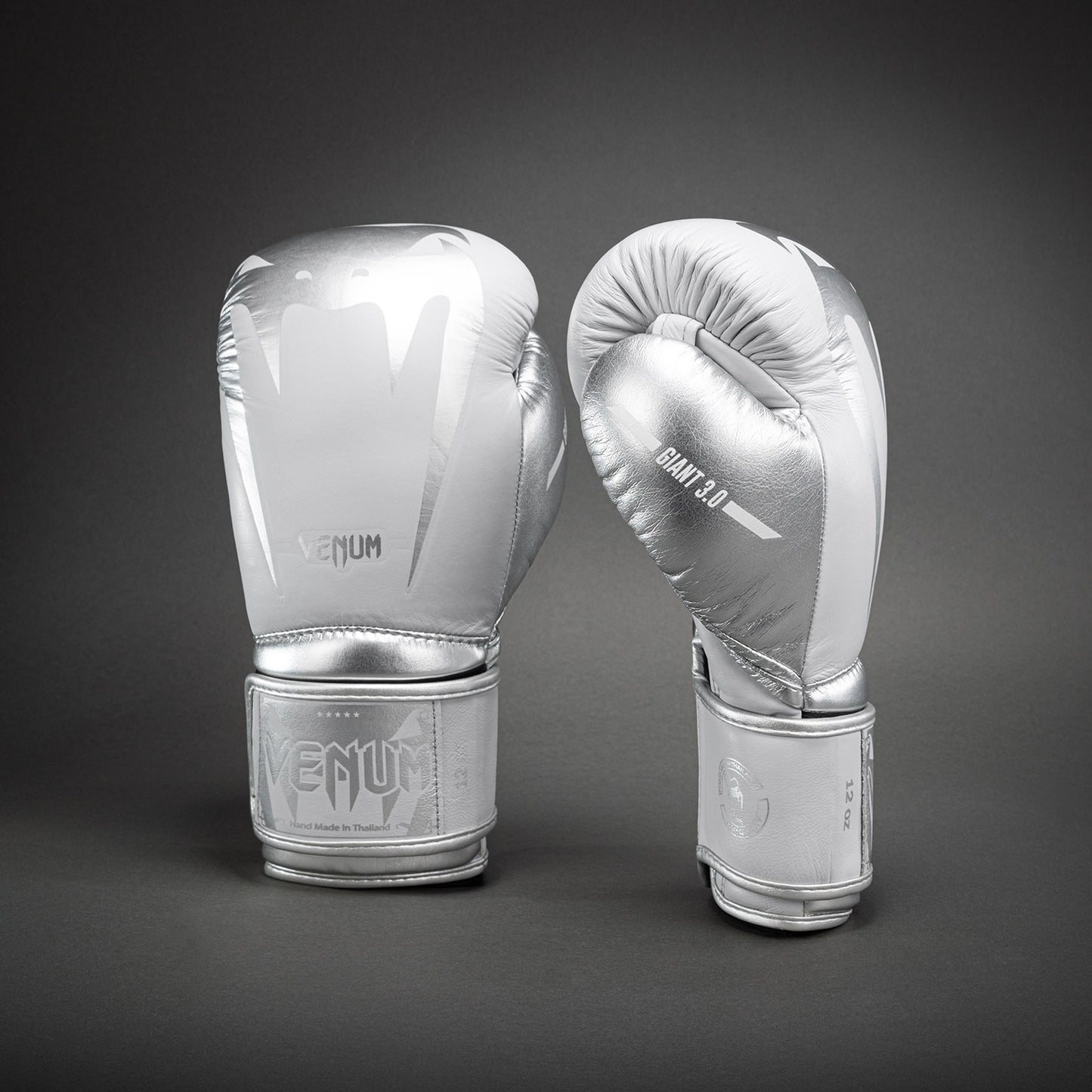 Venum Giant 3.0 Bokshandschoenen - grijs/zilver