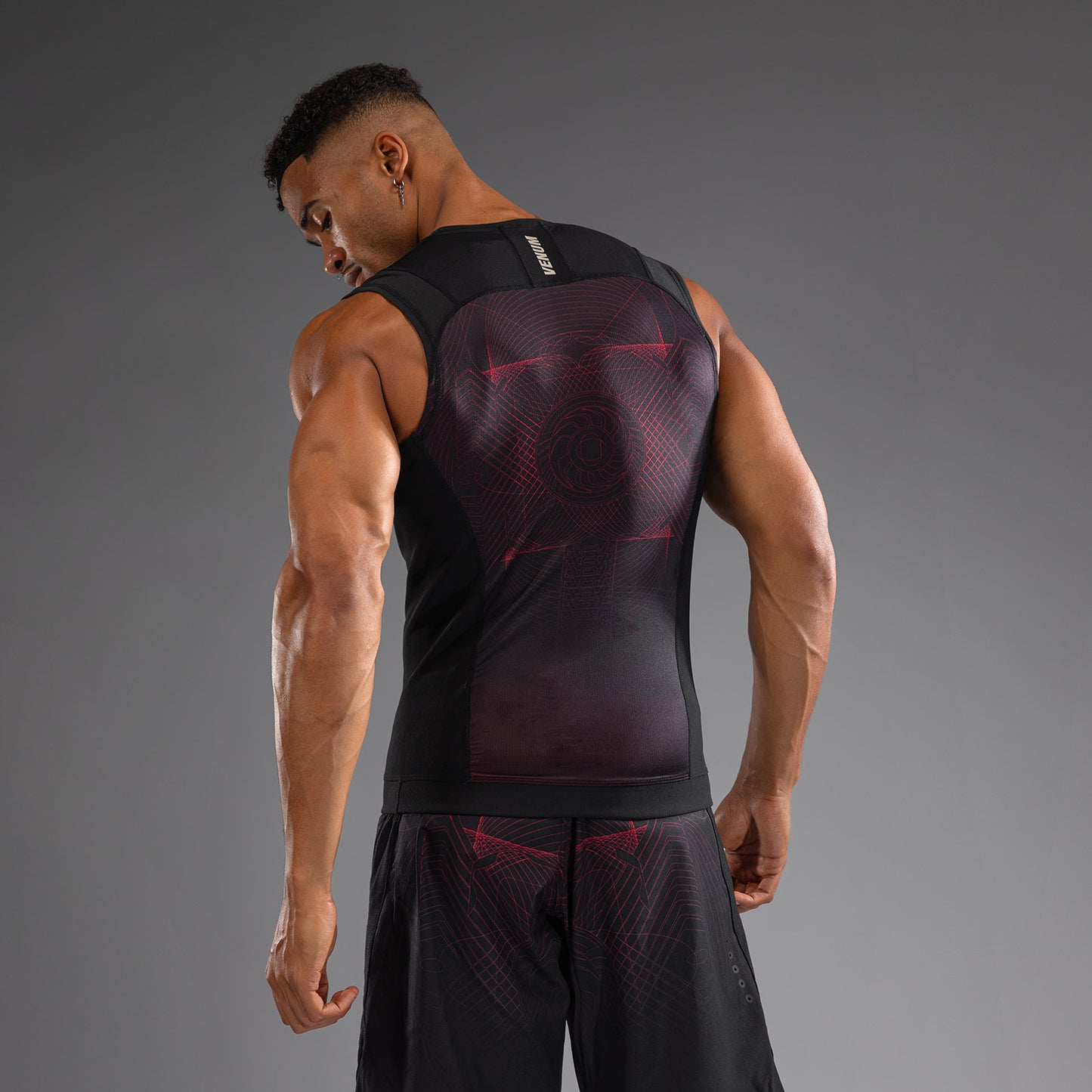 Venum G-Fit Air Mouwloze Rashguard Heren - Diepzwart / Vuurrood