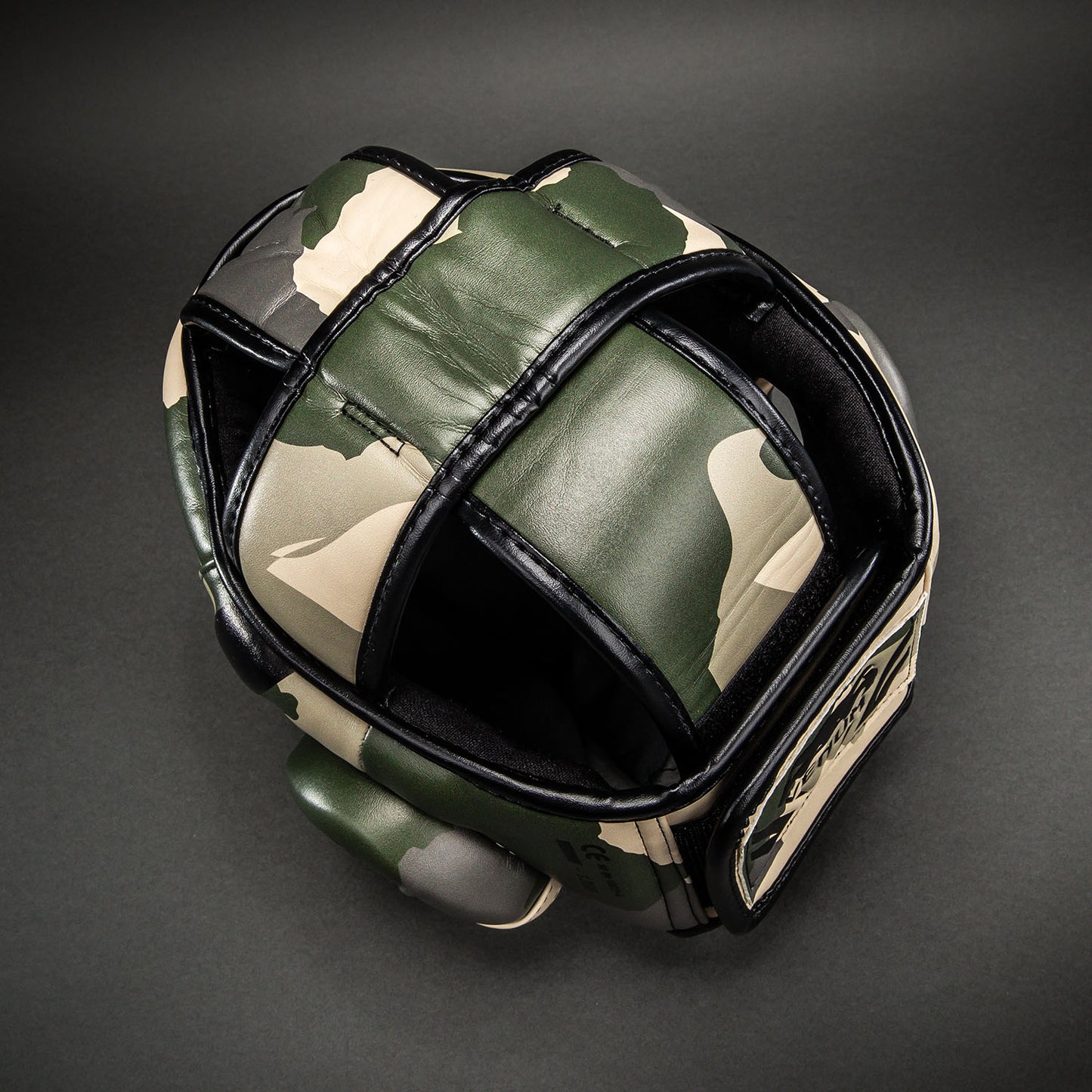 Venum Elite Camo Hoofdbeschermer – Kaki/Offwhite