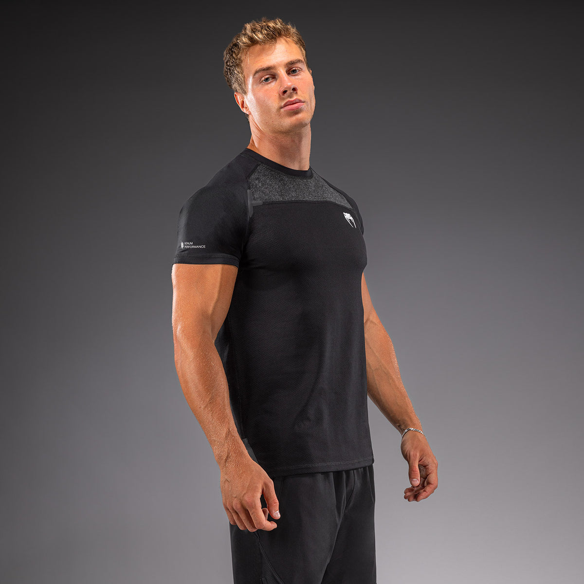 Venum G-Fit Scale Dry Tech T-shirt - Zwart