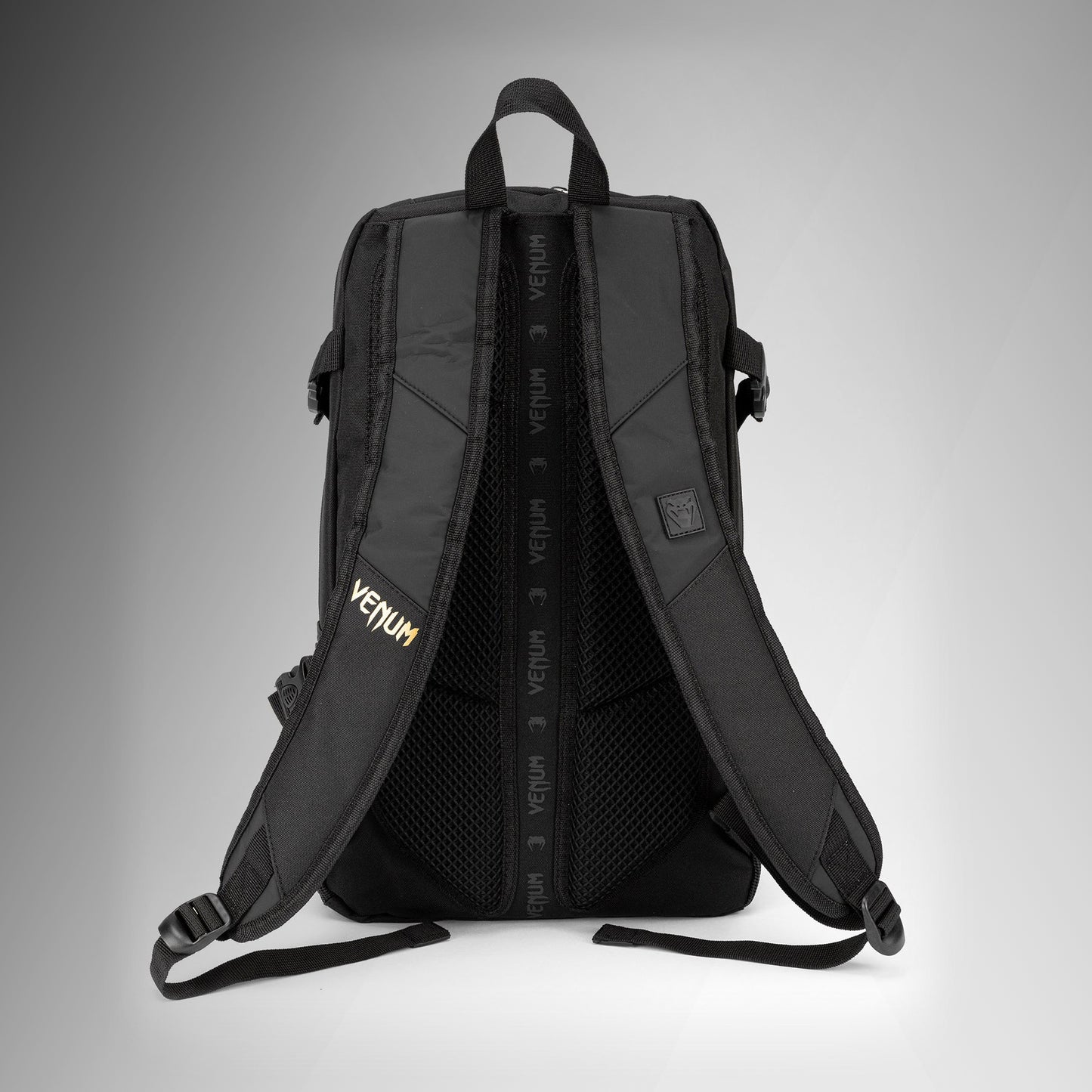 Venum Challenger Pro Evo Rugzak (20-25L) – Zwart/Goud