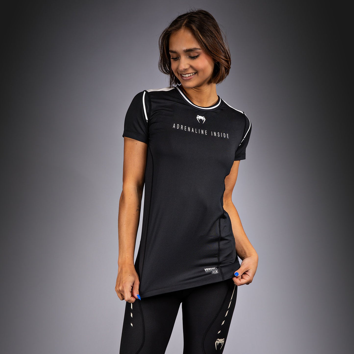 Venum Adrenaline Dames Dry-Tech T-shirt – Zwart/Ivoor
