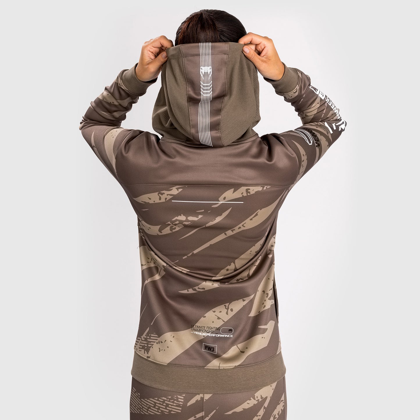 UFC Adrenaline By Venum Fight Week Jas Met Capuchon Voor Vrouwen - Desert Camo