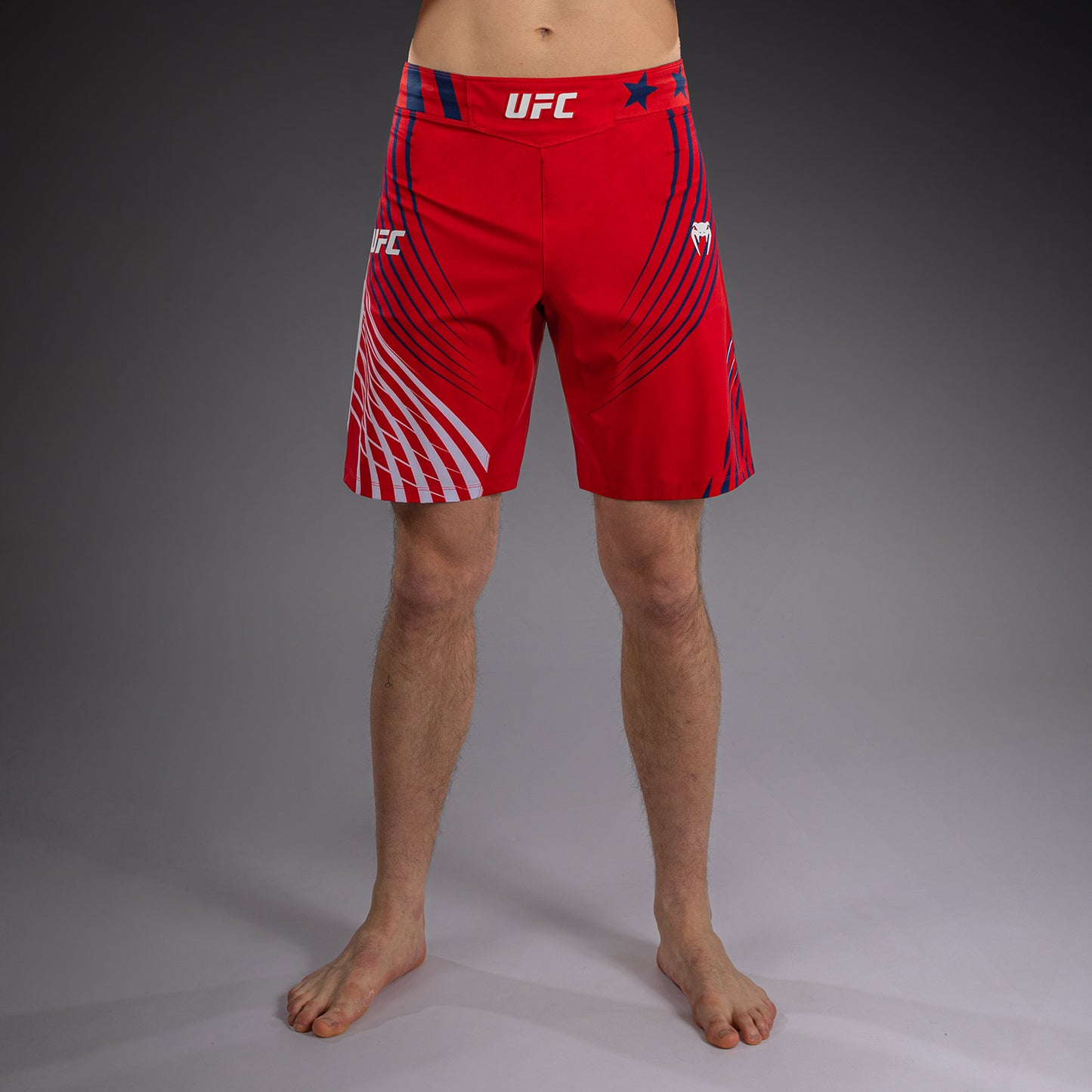 Official UFC Freedom 250 by Venum Op maat gemaakt Authentic Fight Night Fight Shorts Long Fit voor heren - Rood