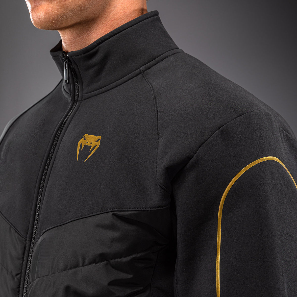 Venum Paddock Softshelljack - Zwart/Goud