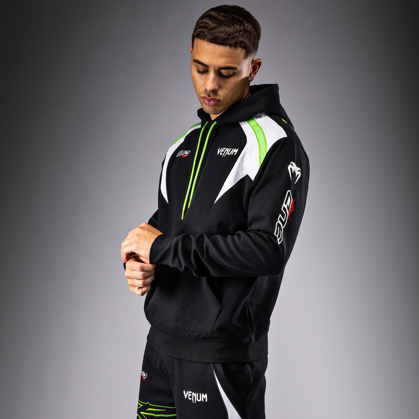 Venum x Bud Racing Heren Hoodie - Zwart/Wit/Limoengroen