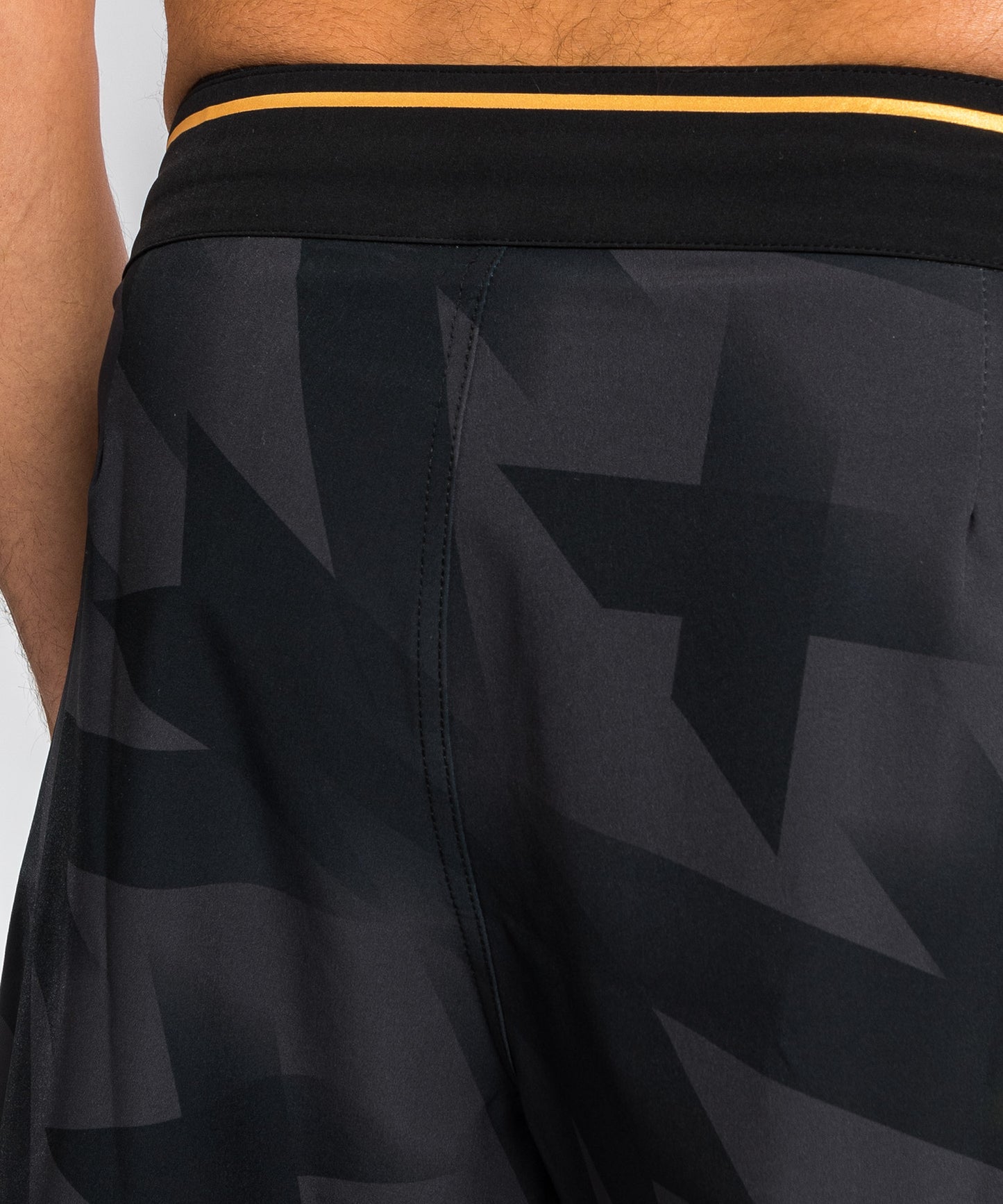 Venum Razor MMA Shorts - Zwart/Goud