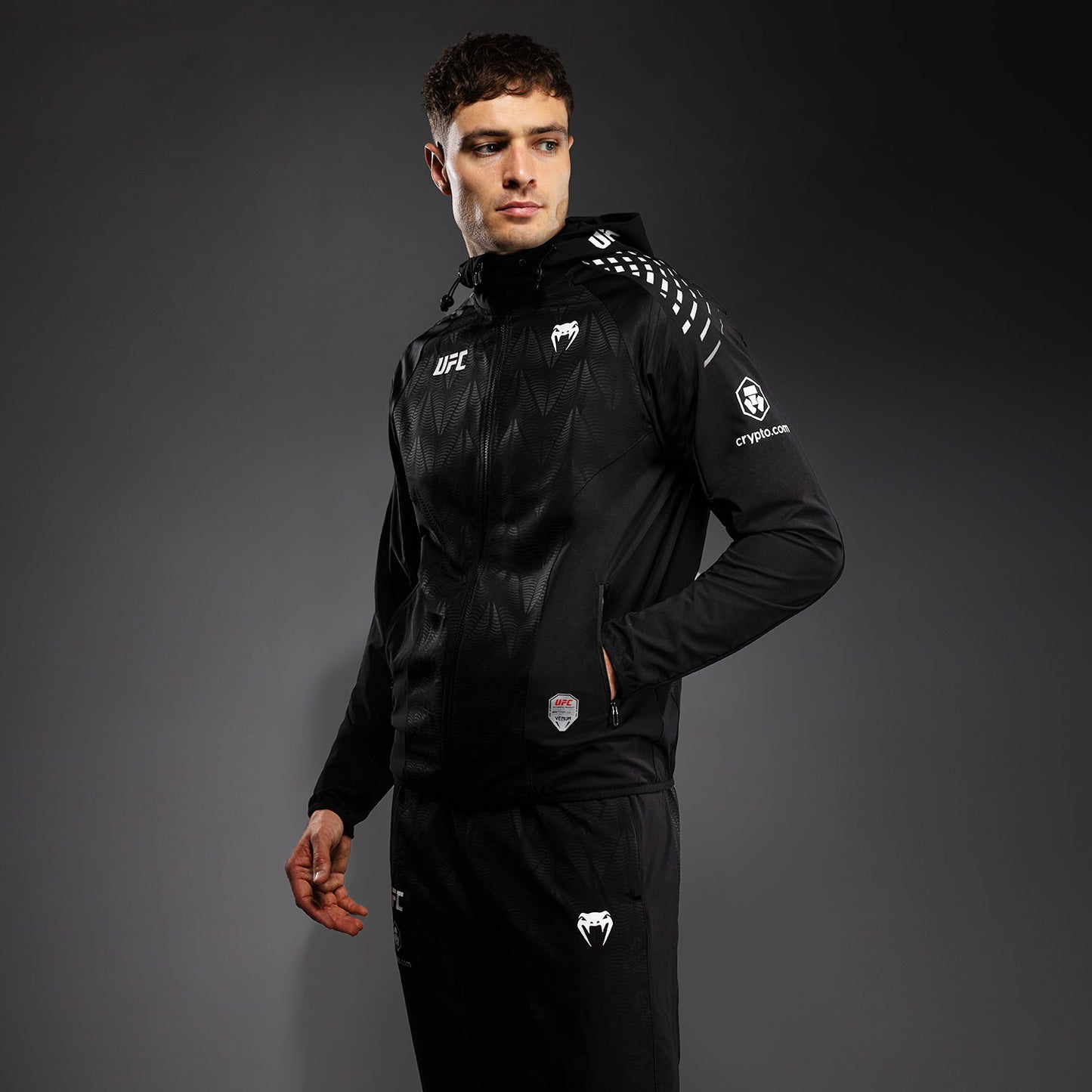 UFC Zenith by Venum Authentic Fight Night Walkout Hoodie Heren Personalized - Zwart