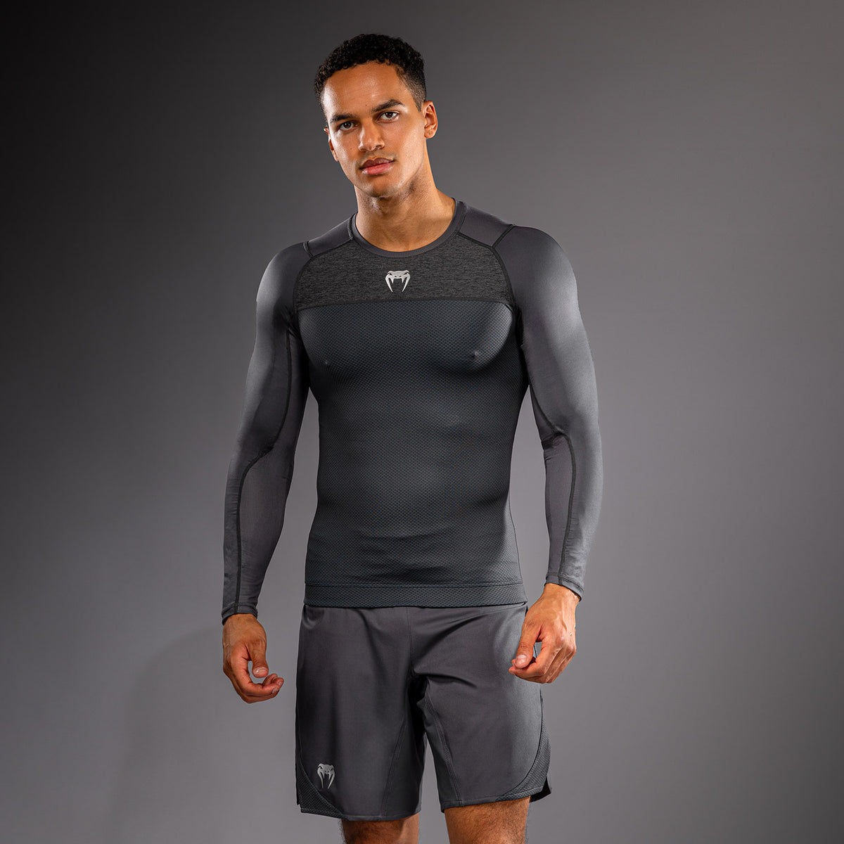 Venum G-Fit Scale Rashguard met lange mouwen - Grijs