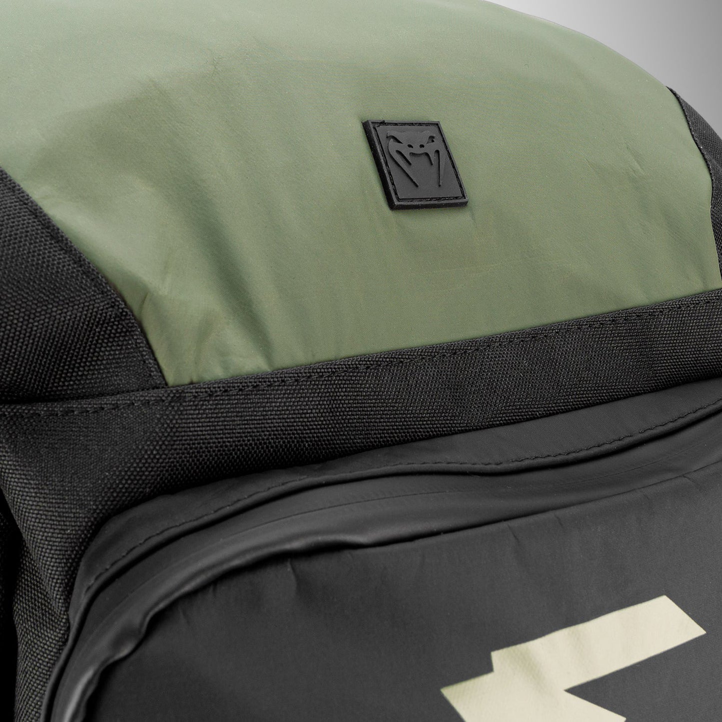 Venum Challenger Xtrem Evo Rugzak (50-63L) – Kaki/Zwart