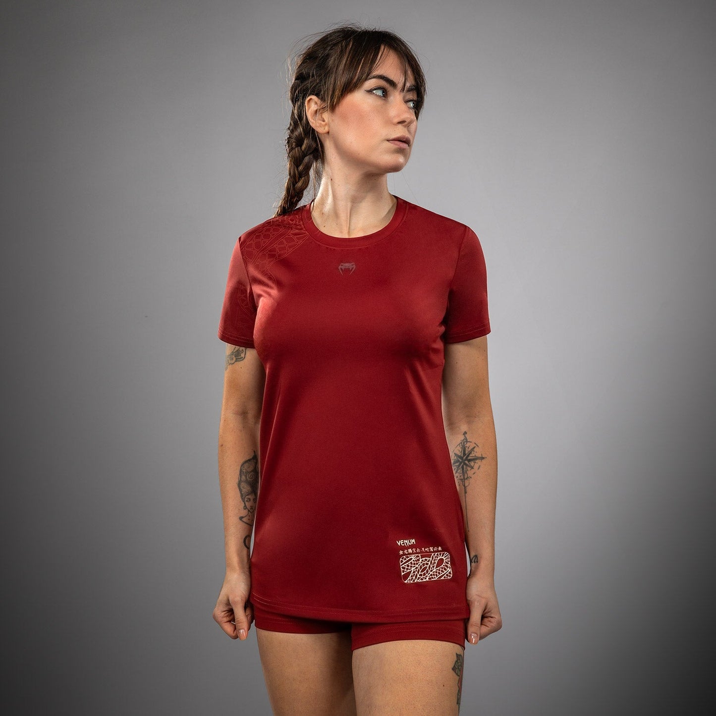 Venum Serpenti Women’s Dry-Tech T-shirt – Bourgondië/Ivoor