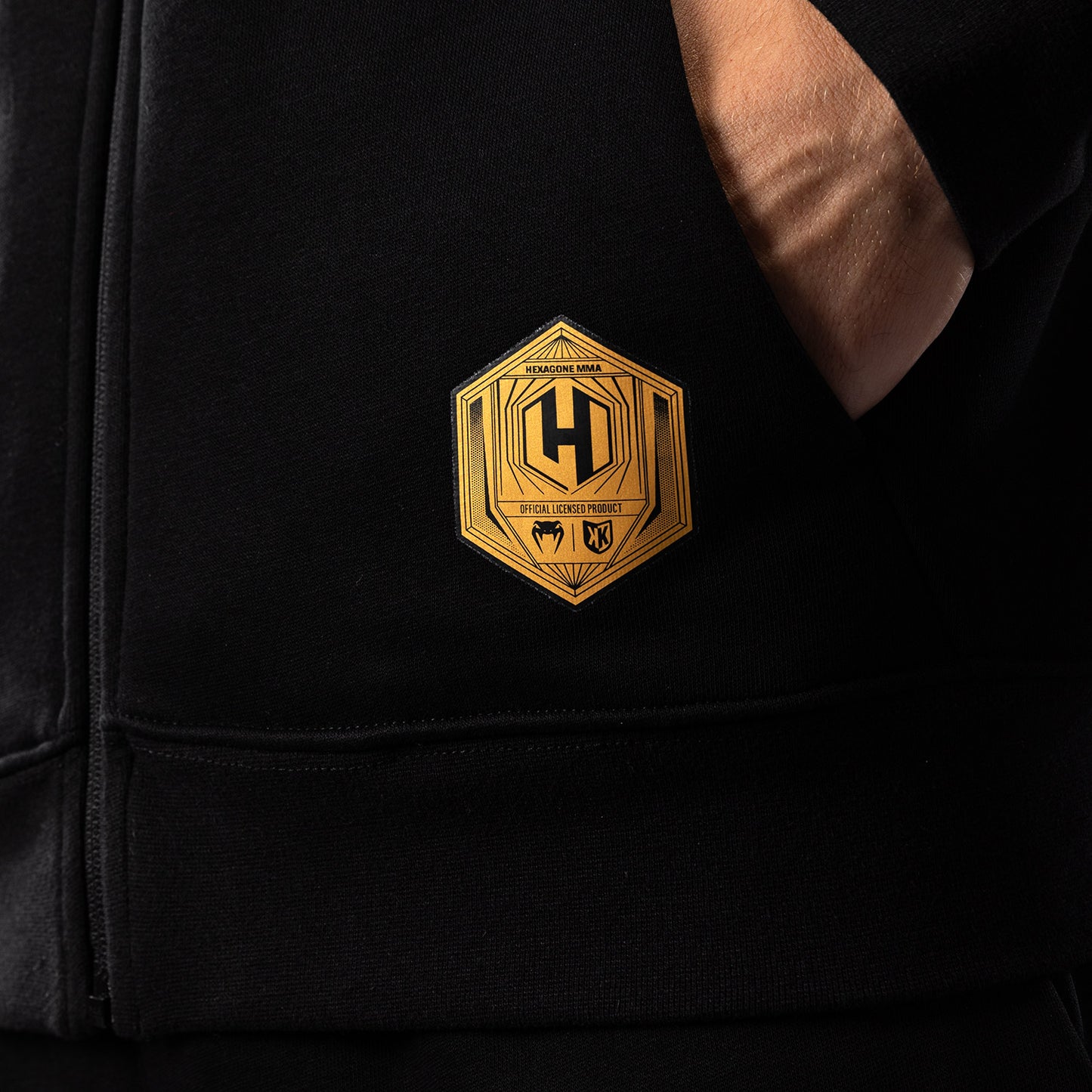 FK x Venum Hexagone MMA Jas met capuchon - Zwart/Goud