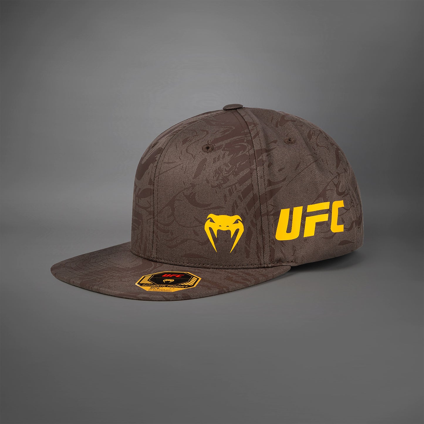 UFC Fusion by Venum Fight Week Baseball Pet - Aards Bruin