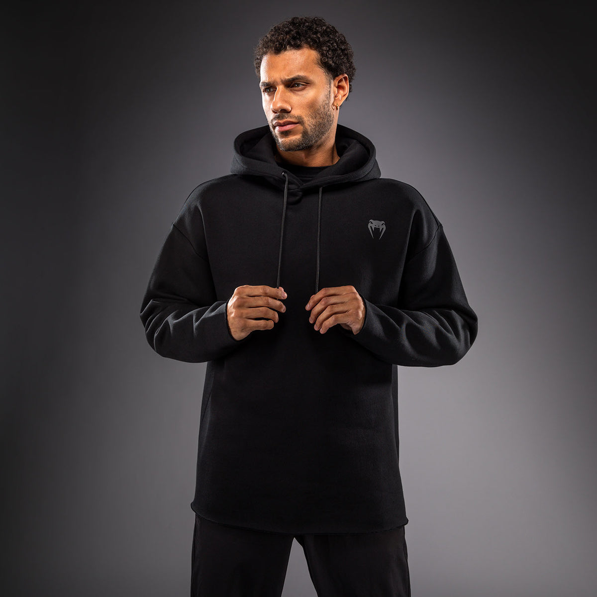Venum Divide Winter Hoodie - Zwart