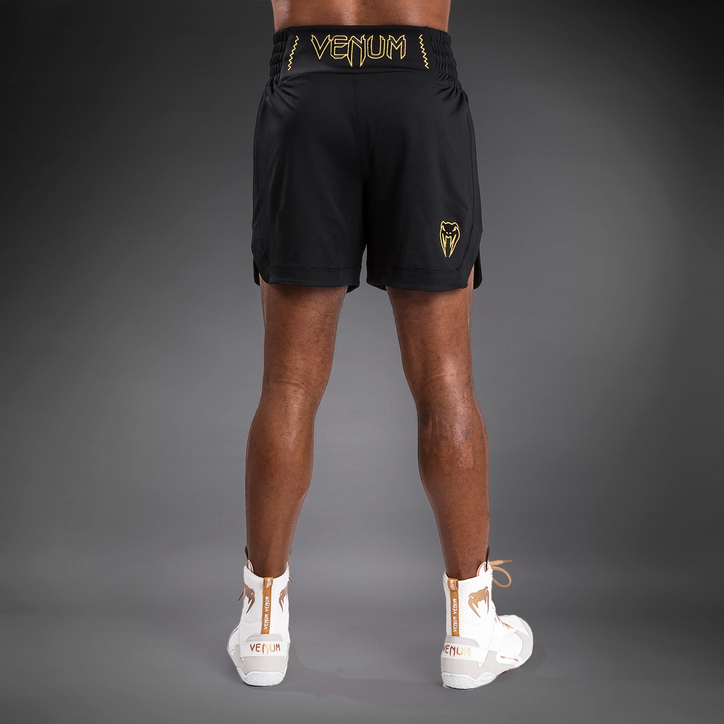 Venum Classic Boksshort - Zwart/Goud