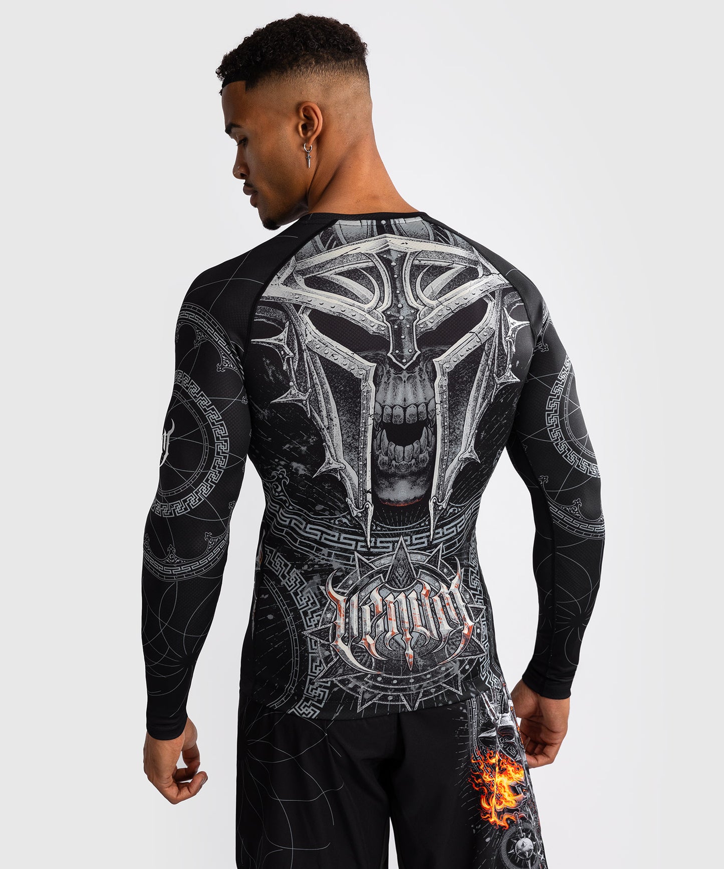 Venum Gladiator 5.0 Heren Lange Mouwen Rashguard - Zwart/Zilver