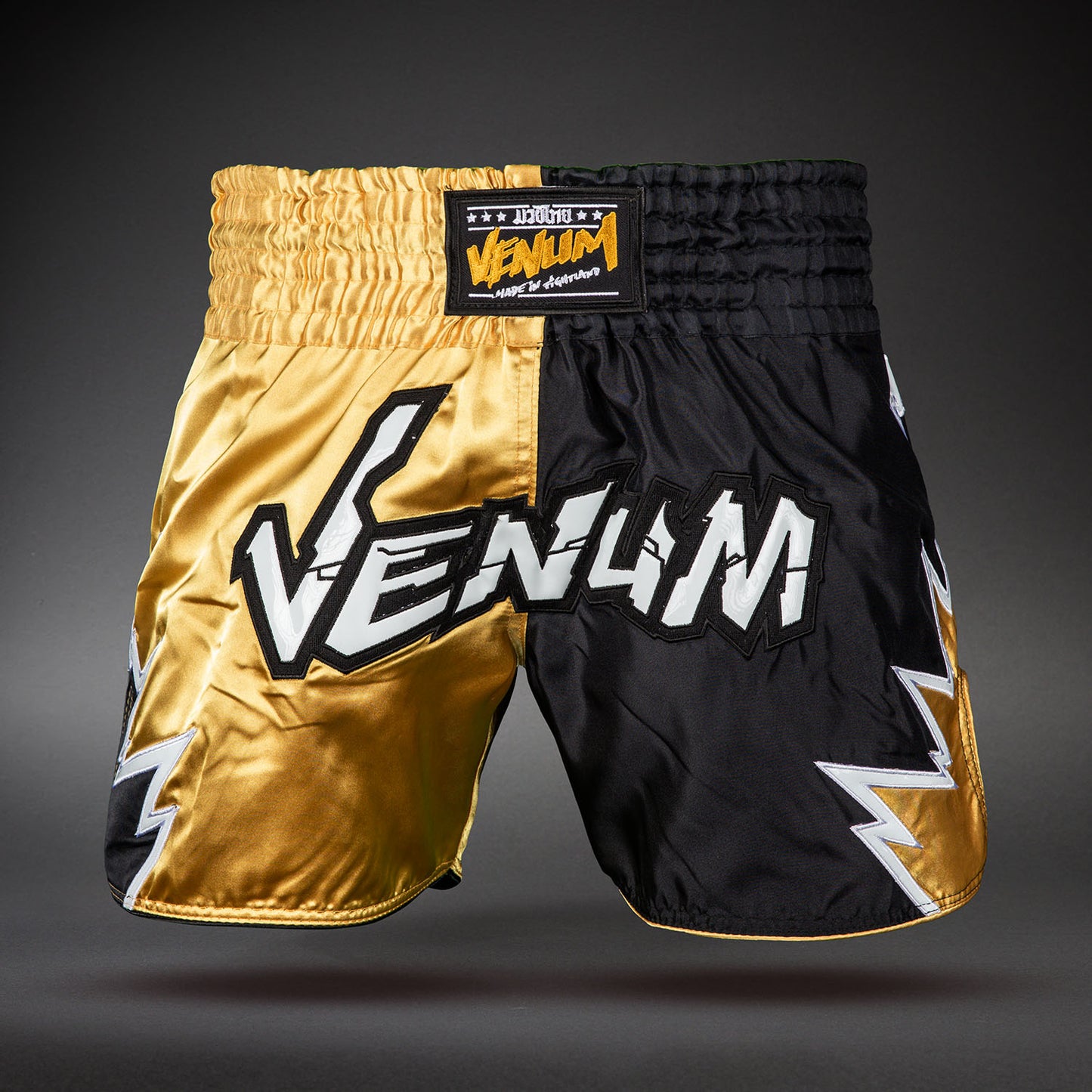 Venum Inferno 2.0 Muay Thai Shorts - Zwart/Goud