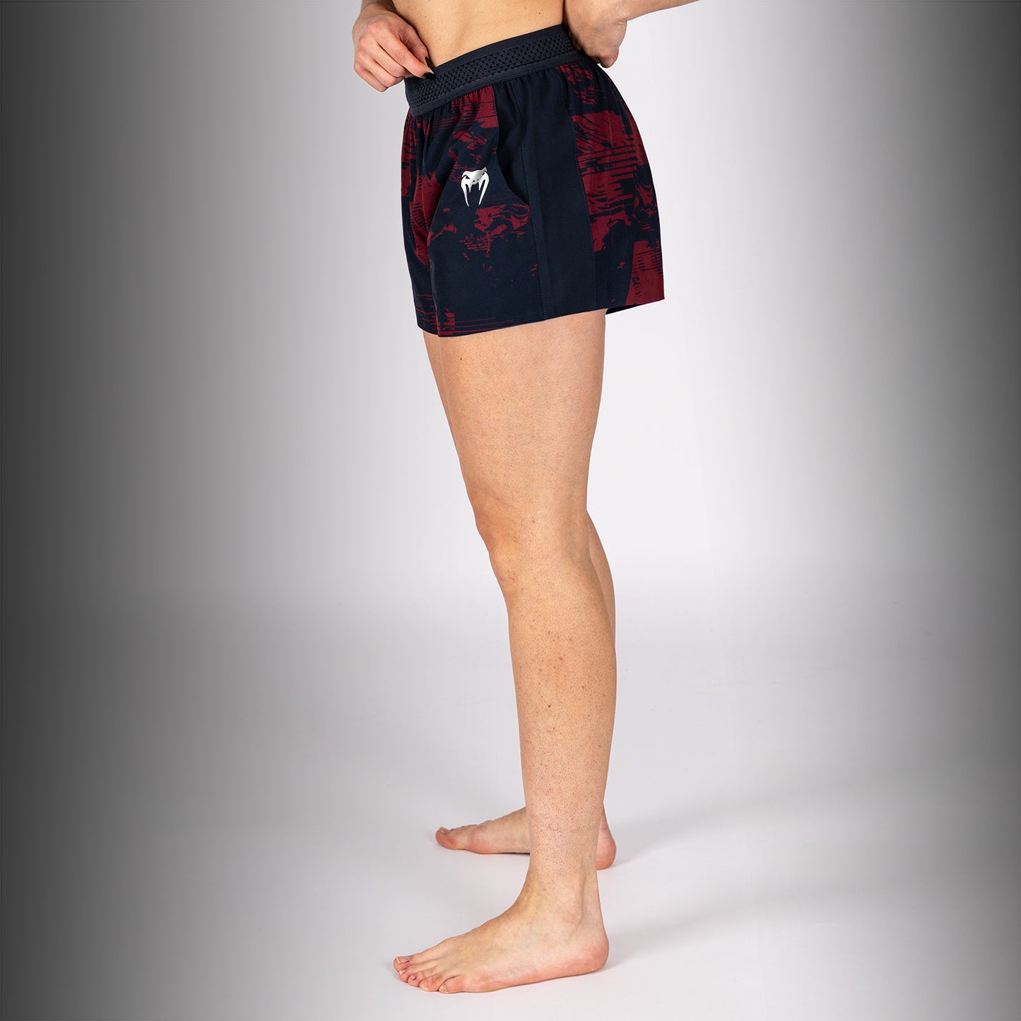 UFC Zenith by Venum Authentic Fight Week Performance Short Dames - Marineblauw/Bordeauxrood/Zilver