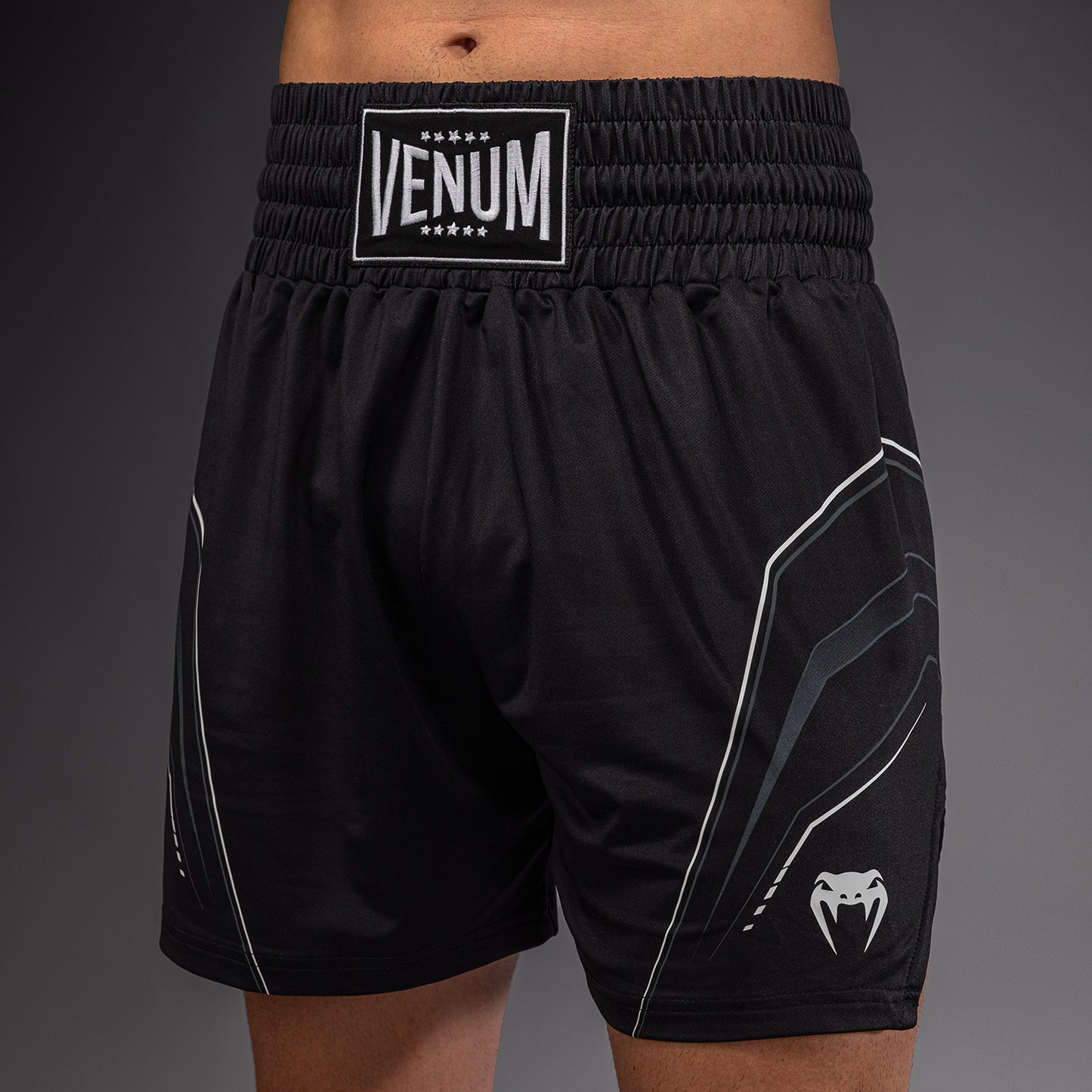 Venum Streamline Boksshort – Zwart/Wit