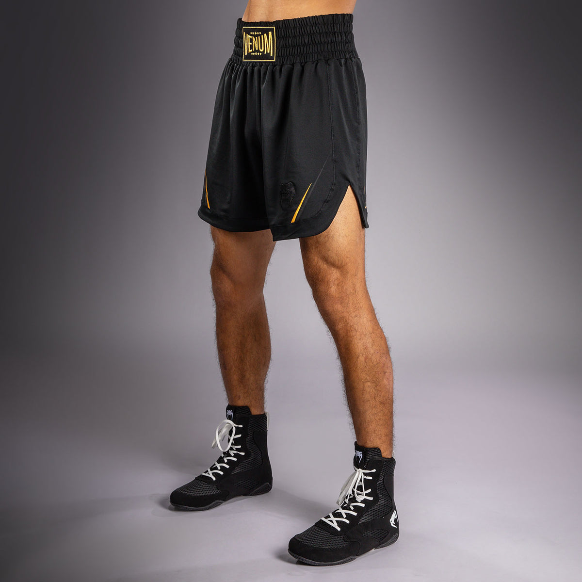 Venum G-Core Boksshort - Zwart/Goud