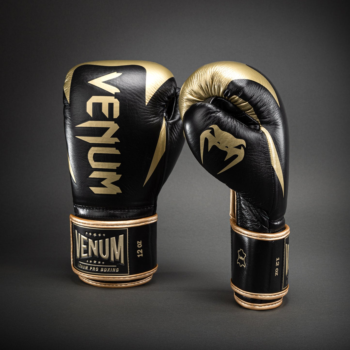 Venum Hammer Pro bokshandschoenen met klittenband - zwart/goud