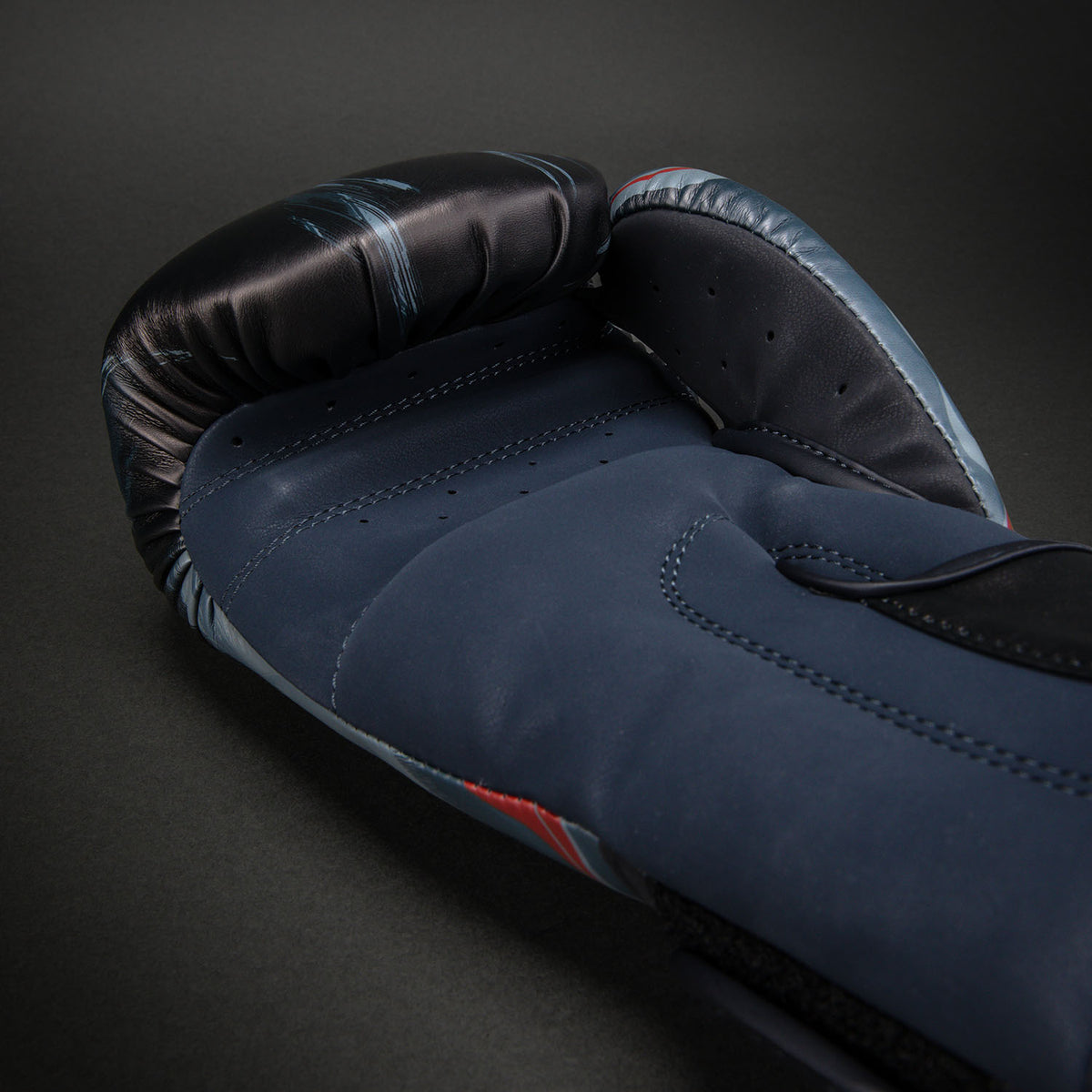 Venum Impact Demon Bokshandschoenen - Zwart/Grijs