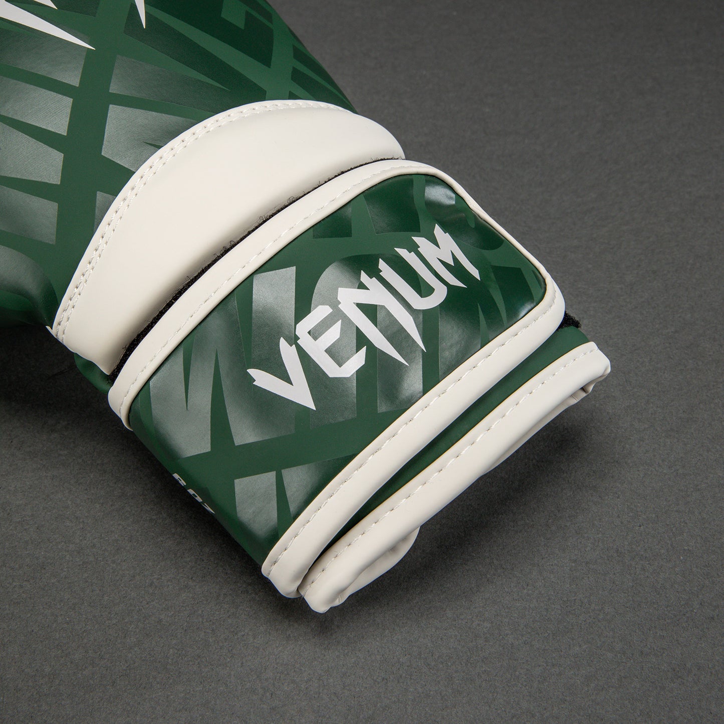 Venum Contender 1.5 XT Kinderen Bokshandschoenen - Bosgroen/Off White