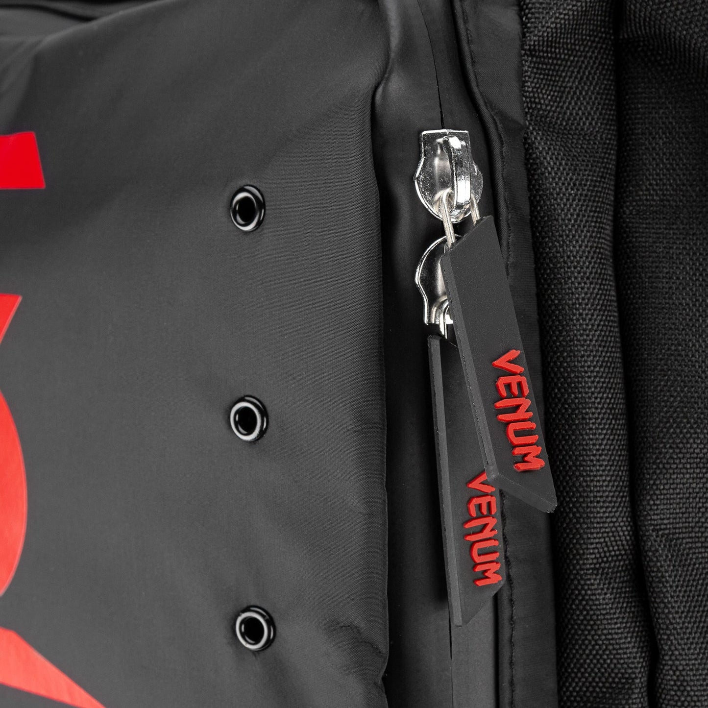 Venum Challenger Xtrem Evo Rugzak (50-63L) – Zwart/Rood