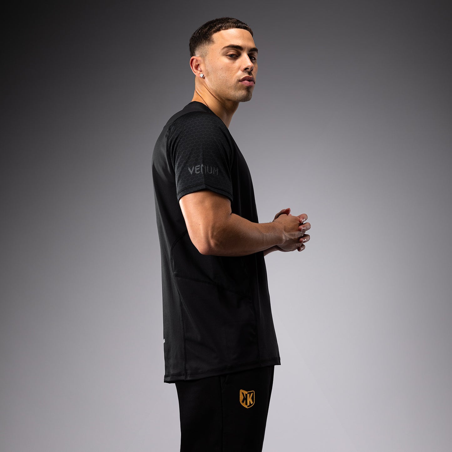 FK x Venum Hexagone MMA T-shirt - Zwart/Goud