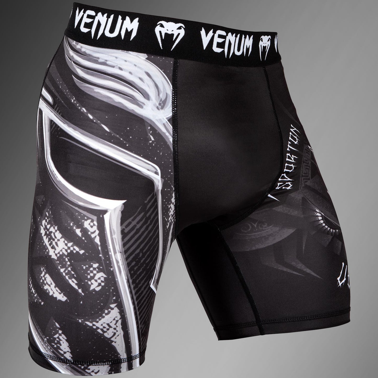 Vale Tudo Shorts Venum Gladiator 3.0 - zwart/wit