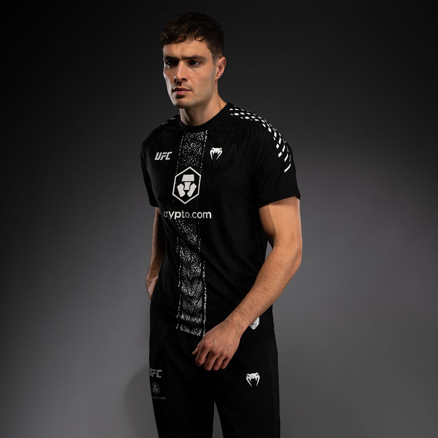 UFC Zenith by Venum Authentic Fight Night Officieel Walkout-shirt Heren Personalized - Zwart