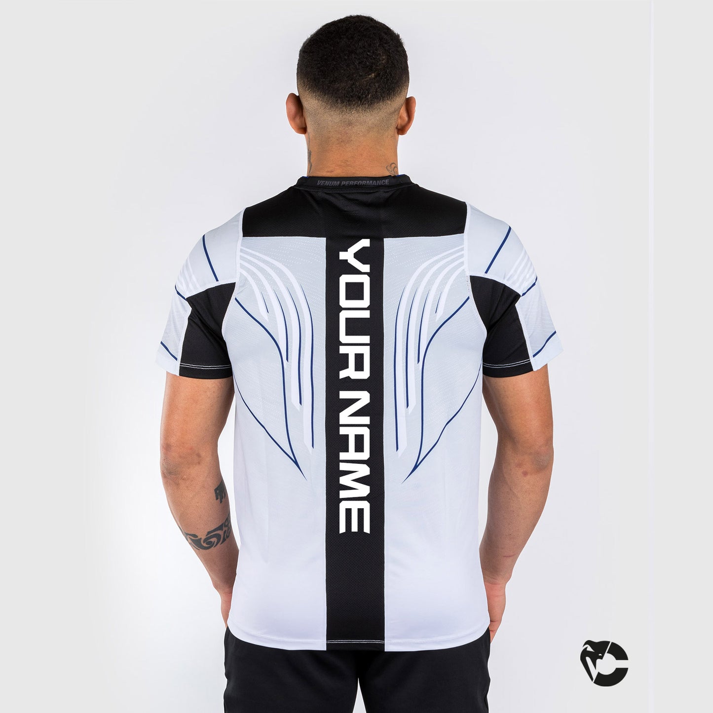 UFC Venum Gepersonaliseerde Authentieke Fight Night 2.0 Kit by Venum Heren Walkout Jersey - Midnight Edition - Ice