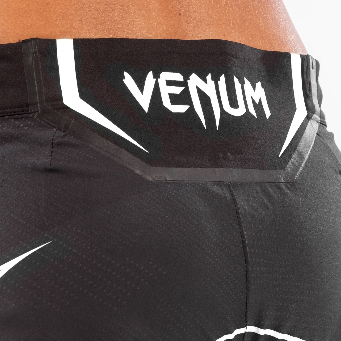 UFC Venum Authentic Fight Night Damesshort - Long Fit - Zwart