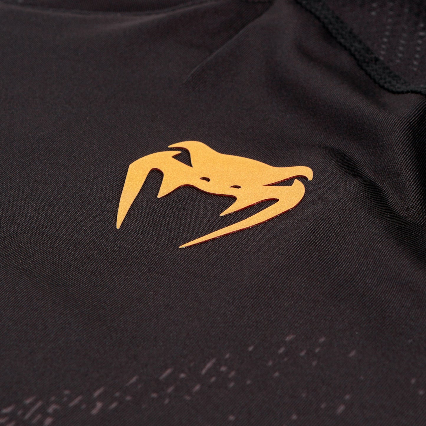 UFC Venum Gepersonaliseerd Authentic Fight Night Walkout Herenshirt - Champion