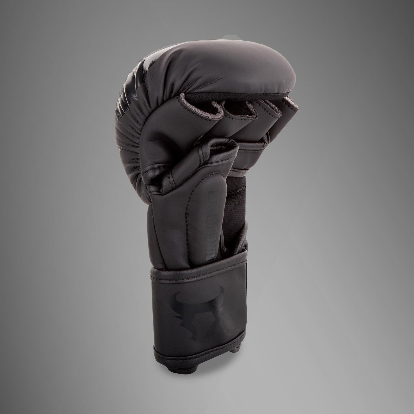 Ringhorns Charger by Venum SPARRING HANDSCHOENEN - ZWART/ZWART