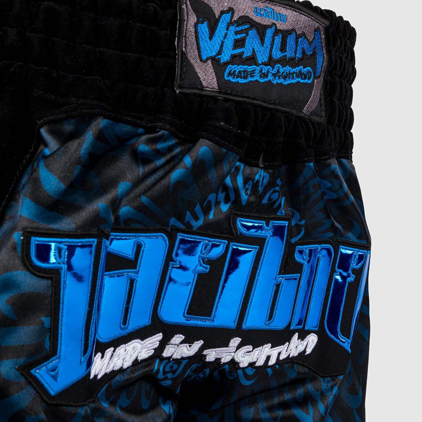 Venum Attack Muay Thai Shorts - Zwart/Blauw