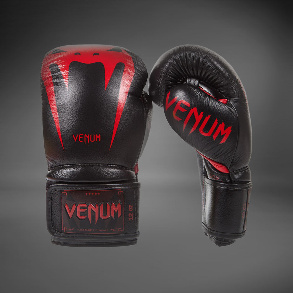 Venum Giant 3.0 Bokshandschoenen - nappaleer Zwarte Duivel