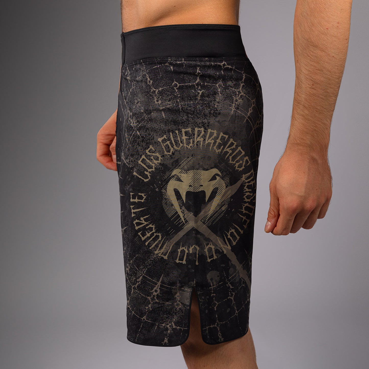 Venum Santa Muerte 5.0 Herenshorts voor Vechtsporten - Diep Zwart/Goud